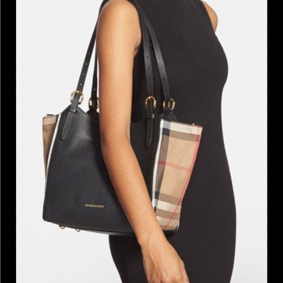 <SOLD> Burberry canter leather shoulder bag - Picture 12 of 12